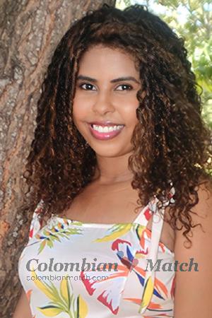 214580 - Naudith Age: 27 - Colombia