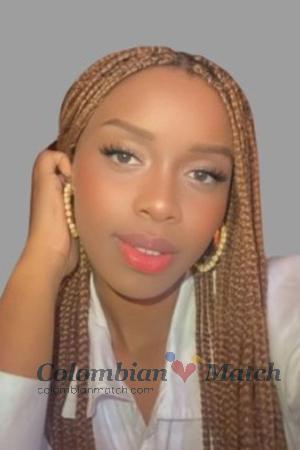 214747 - Manuela Age: 25 - Colombia