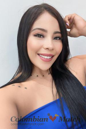 215253 - Daniela Age: 26 - Colombia