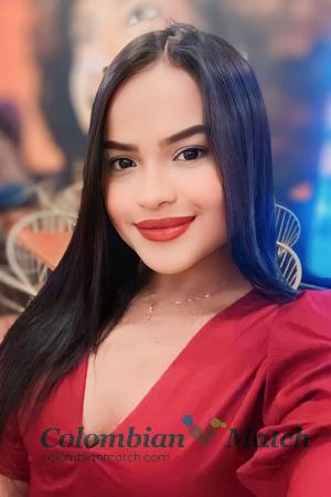 215388 - Angie Age: 29 - Colombia