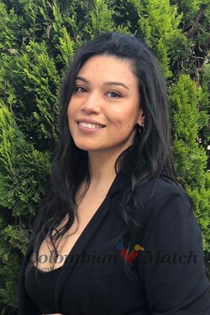 215674 - Xiomara Age: 35 - Colombia