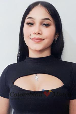 216123 - Melanie Age: 22 - Colombia