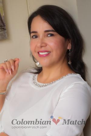 217046 - Mabel Age: 46 - Peru