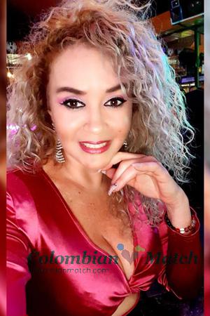 218943 - Grettel Age: 53 - Costa Rica