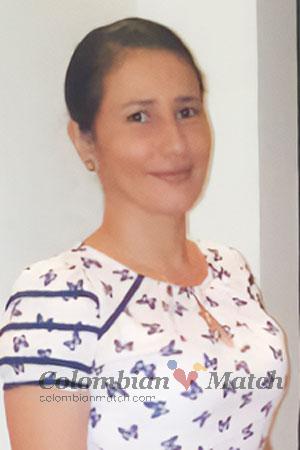 219256 - Jessica Age: 46 - Costa Rica