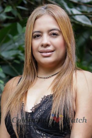 219660 - Sindy Age: 37 - Colombia