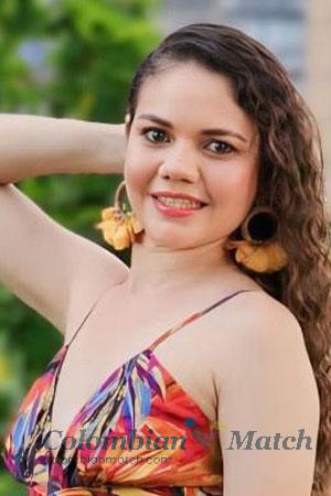 220421 - Ana Age: 39 - Colombia