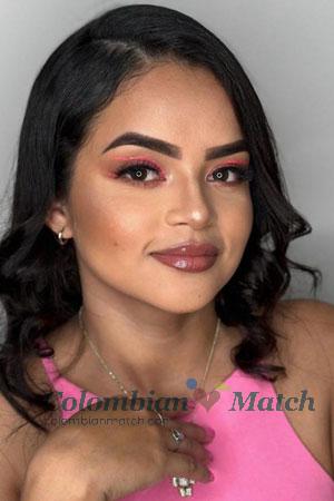 220440 - Yerlis Age: 25 - Colombia