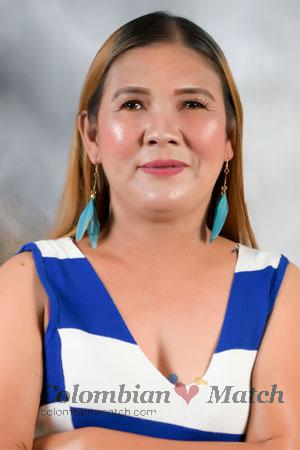 220527 - Rio Luna Age: 44 - Philippines