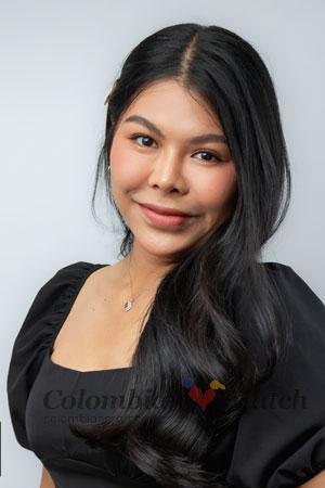 220532 - Natthamon Age: 27 - Thailand