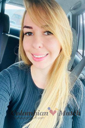 221105 - Fabiola Age: 32 - Costa Rica