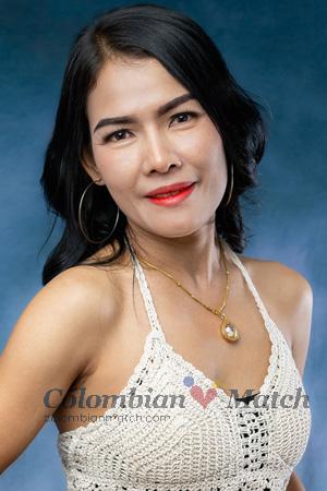 221482 - Usanee Age: 44 - Thailand