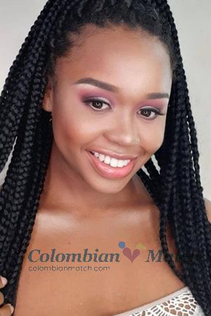 221900 - Angelyn Age: 32 - Colombia