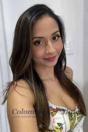 223711 - Cynthia Age: 37 - Colombia