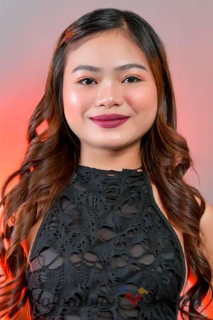 223852 - Jeramae Age: 20 - Philippines