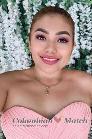 223902 - Liceth Age: 36 - Colombia