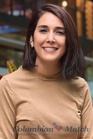 225524 - Yina Age: 48 - Colombia