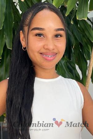 225781 - Mayerlis Age: 23 - Colombia