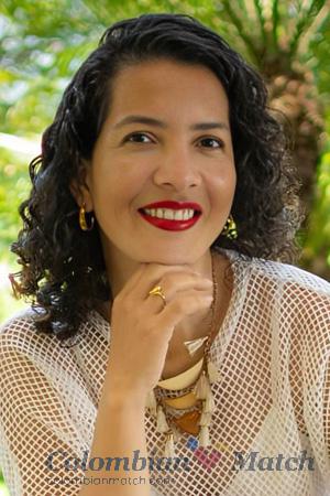 226330 - Leidy Age: 39 - Colombia