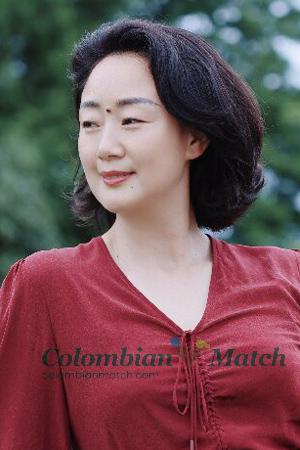227031 - Rowena Age: 49 - China