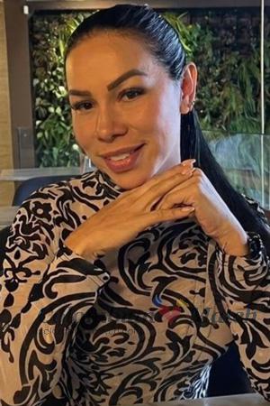 227053 - Diana Carolina Age: 38 - Colombia