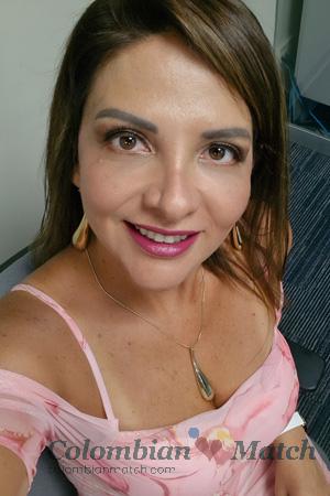 228222 - Karina Age: 51 - Peru